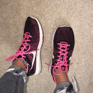 Pink & Black nike running shoes